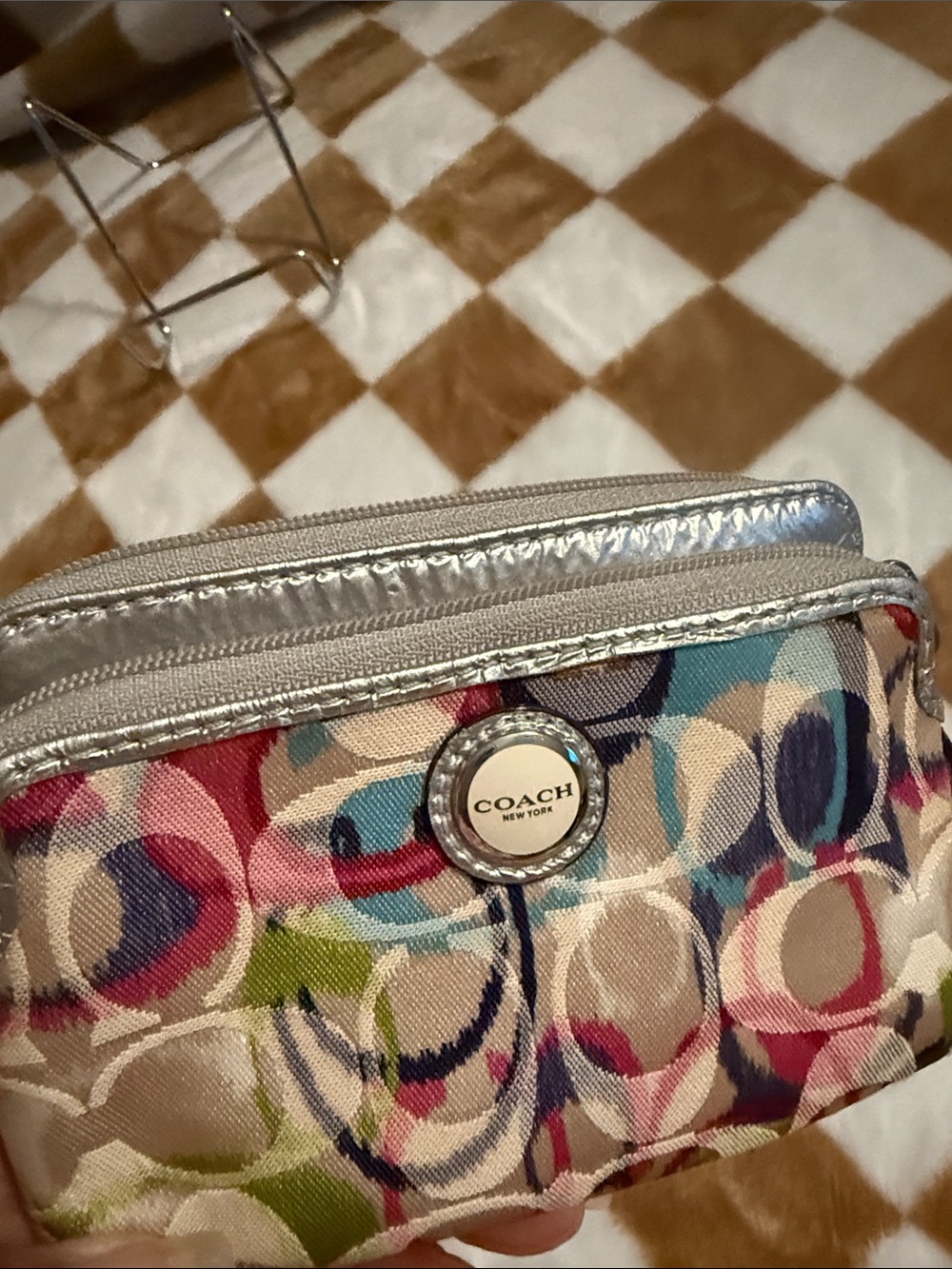 Coach Poppy Graffiti Ikat Signature Double Zip Wristlet preloved - Picture 12 of 16